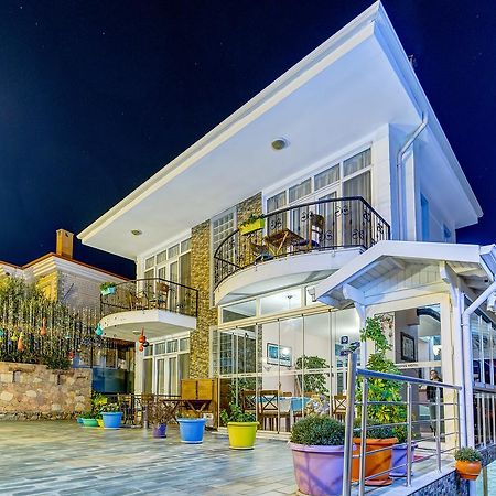 Nefes Hotel Ayvalik Exterior foto