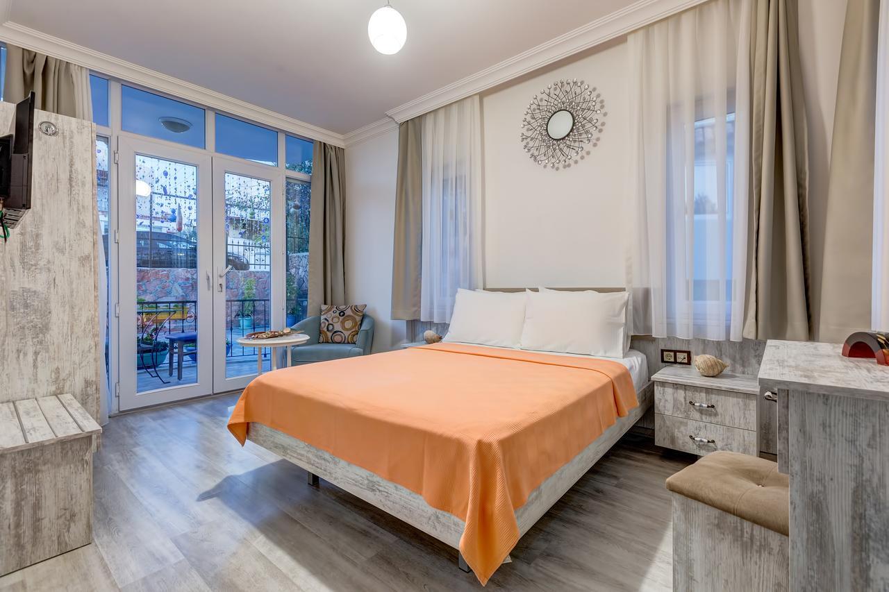 Nefes Hotel Ayvalik Exterior foto