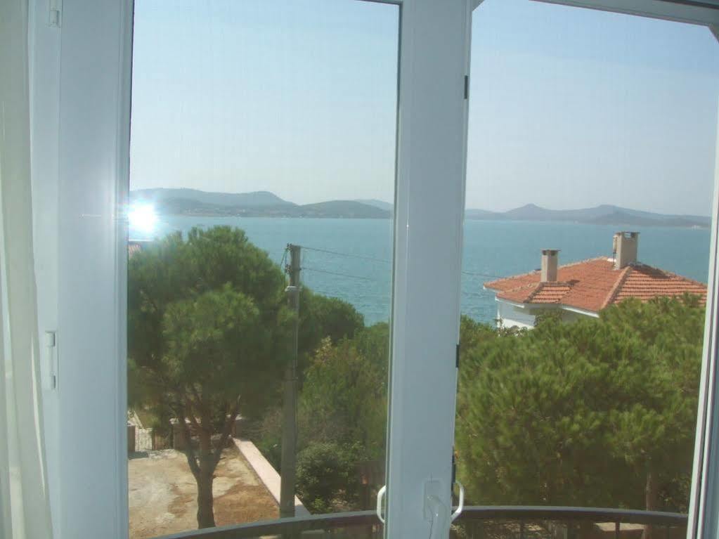 Nefes Hotel Ayvalik Exterior foto
