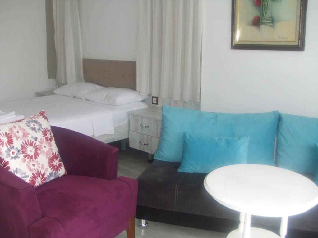 Nefes Hotel Ayvalik Exterior foto