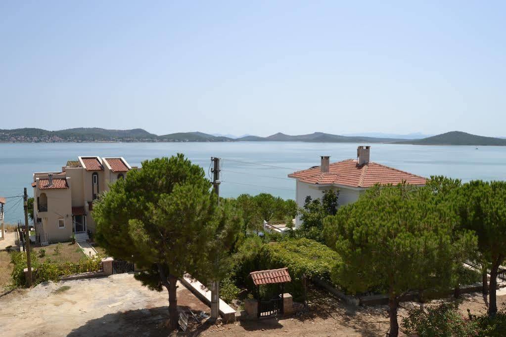 Nefes Hotel Ayvalik Exterior foto